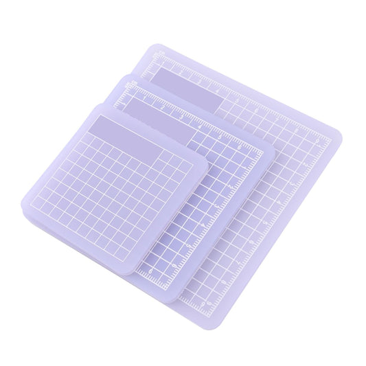 ARTIBETTER 3pcs PVC Cutting Mat Translucent Grip Fabric Quilting Cut Mat Durable Non Slip Square Cutting Mat Pad for Scrapbooking Sewing 6x6cm 8x8cm 10x10cm