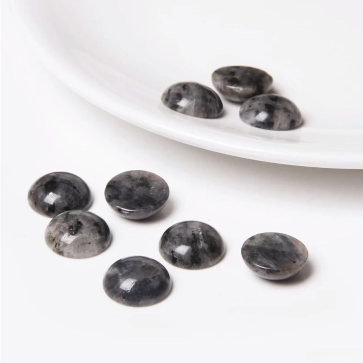 20pcs 8mm Natural Stone No Hole Black Labradorite Semicircle Smooth Cabochons Beads Healing Chakra Crystal Stone Bead for Jewelry Making Rings Earrings Necklace Bracelet DIY Crafts