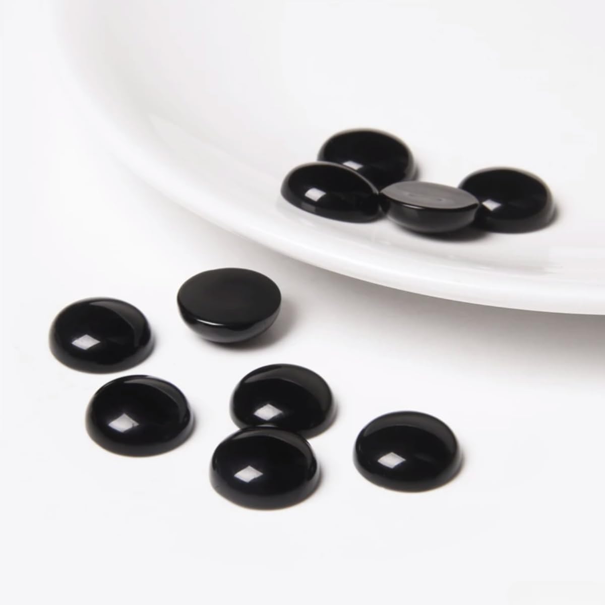 20pcs 8mm Natural Stone No Hole Black Agate Semicircle Smooth Cabochons Beads Healing Chakra Crystal Stone Bead for Jewelry Making Rings Earrings Necklace Bracelet DIY Crafts