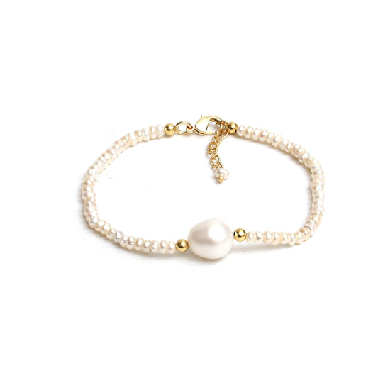 Gempires Handmade Freshwater Pearl Bracelet for Women 14k Gold-Plated Beaded Jewelry Dainty Stackable Boho Bracelet June Birthstone Gift Hypoallergenic Elegant Pearl Bracelet