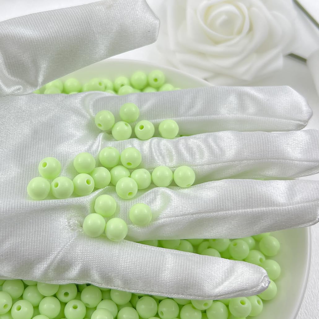 Mulutoo 400Pieces 8MM Acrylic Round Beads Round Acrylic Balls Chunky Beads Smooth Spacer Plastic Pastel Beads Craft Beads for Necklace and Bracelet Making Crafting Supplies(195-light Green)