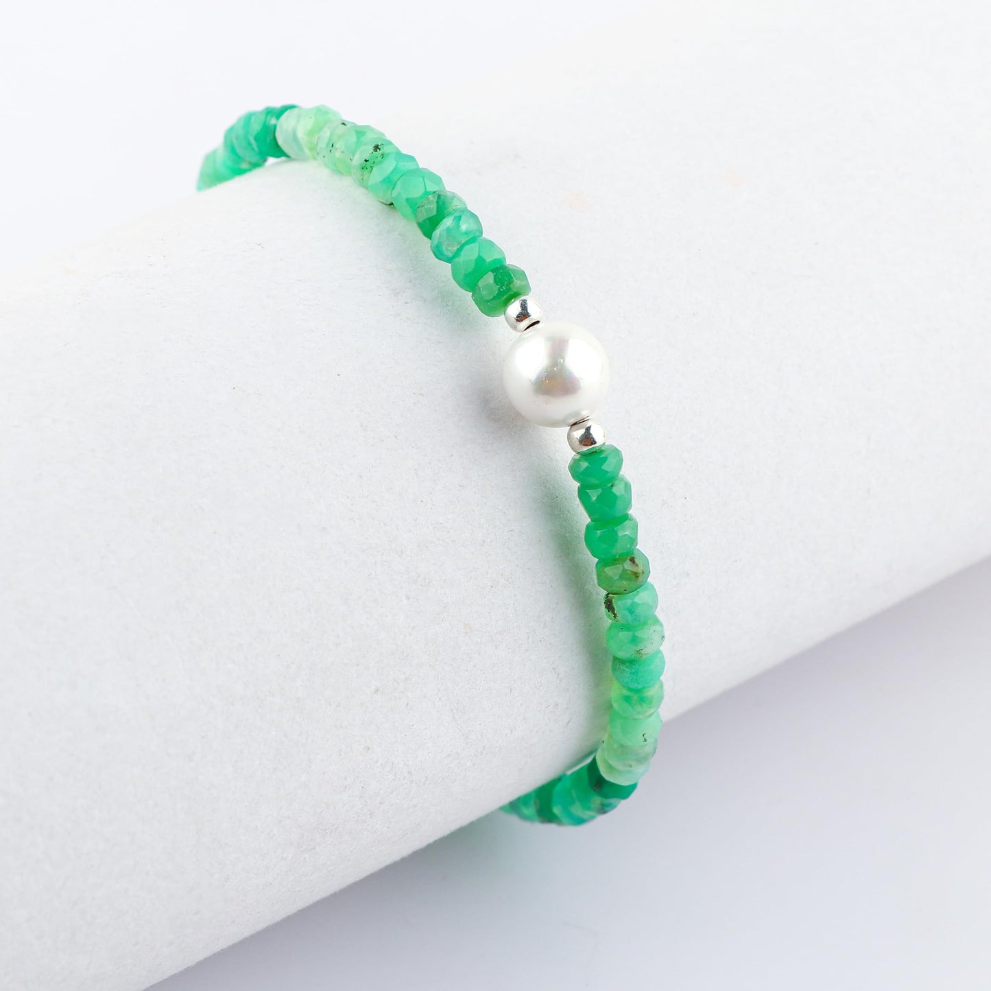 CRYSTALINES Natural Chrysoprase Gemstone Bolo Bracelet with Cultured Pearl, Handmade Boho Jewelry, Healing Crystals, Faceted Stones, Silver Plated Slider, Christmas Gift for Women, 10inch