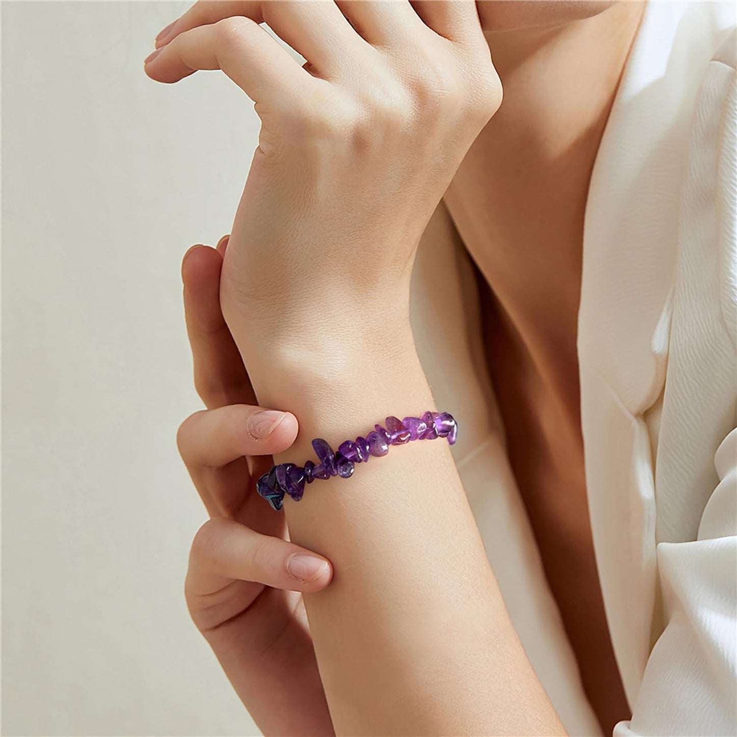 Garnet Bracelets for Women 8mm Raw Crystal Bracelet Healing Crystal Bracelet Gemstone Bracelet Natural Stone Bracelet Garnet Jewelry for Women Girls