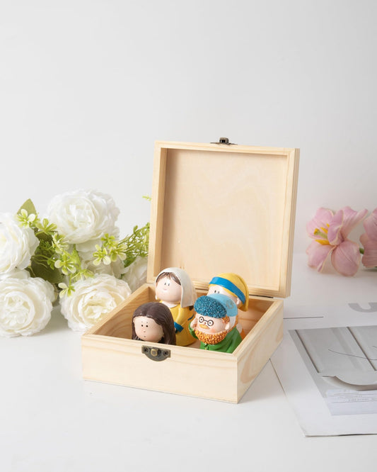 12pcs Vintage Wooden Box with Hinged Lid and Front Buckle, 4.6X4.6X1.8in Small Keepsake Box Rustic Wood Box for Arts Arts and Crafts Hobby and Home Decor