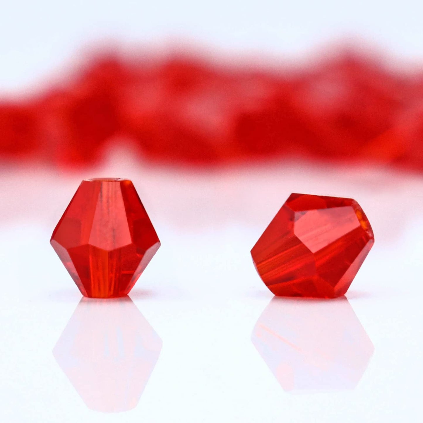 Dowarm 1000PCS Crystal Beads 4MM, Red/Siam Faceted Glass Bicone Beads for Jewelry Making, Craft, DIY Bracelet, Necklace, Dolls, Suncatcher