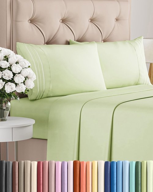 Cal King Size 4-Piece Sheet Set - Luxury Cooling Bed Sheets | Breathable & Wrinkle-Free - Light Sage Green