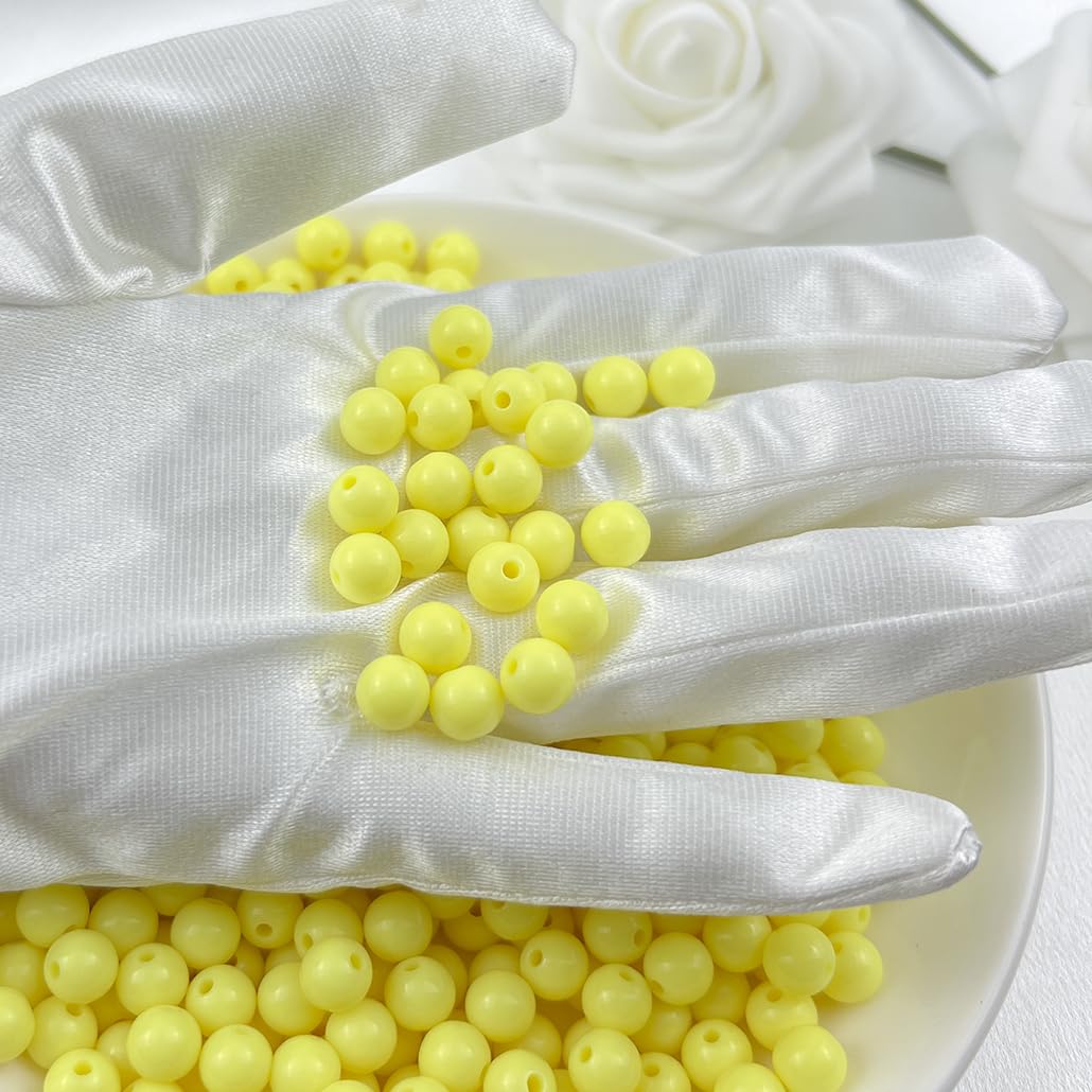 Mulutoo 1000Pieces 6MM Acrylic Round Beads Round Acrylic Balls Chunky Beads Smooth Spacer Plastic Pastel Beads Craft Beads for Necklace and Bracelet Making Crafting Supplies(192-light Yellow)