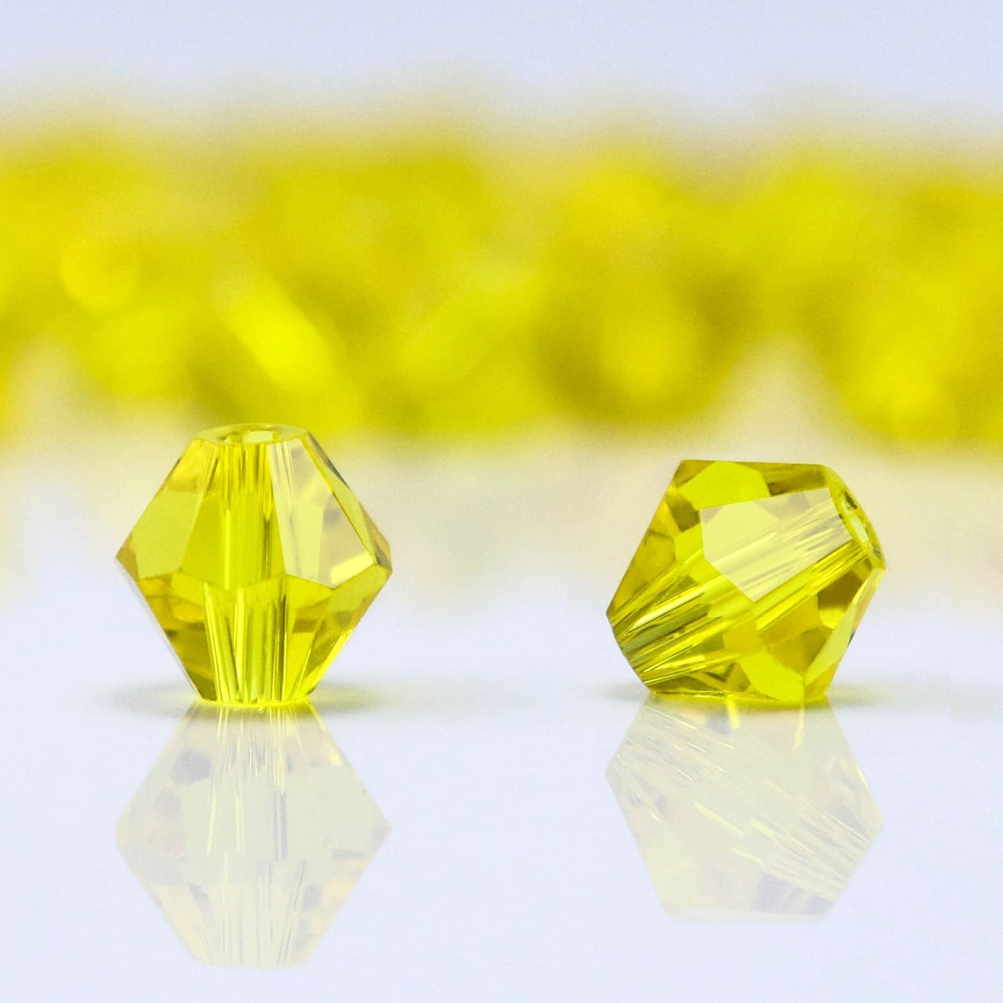 Dowarm 250PCS 6MM Bicone Beads, Yellow Crystal Glass Beads for Jewelry Making, Craft, DIY Bracelet, Necklace, Dolls, Suncatchers