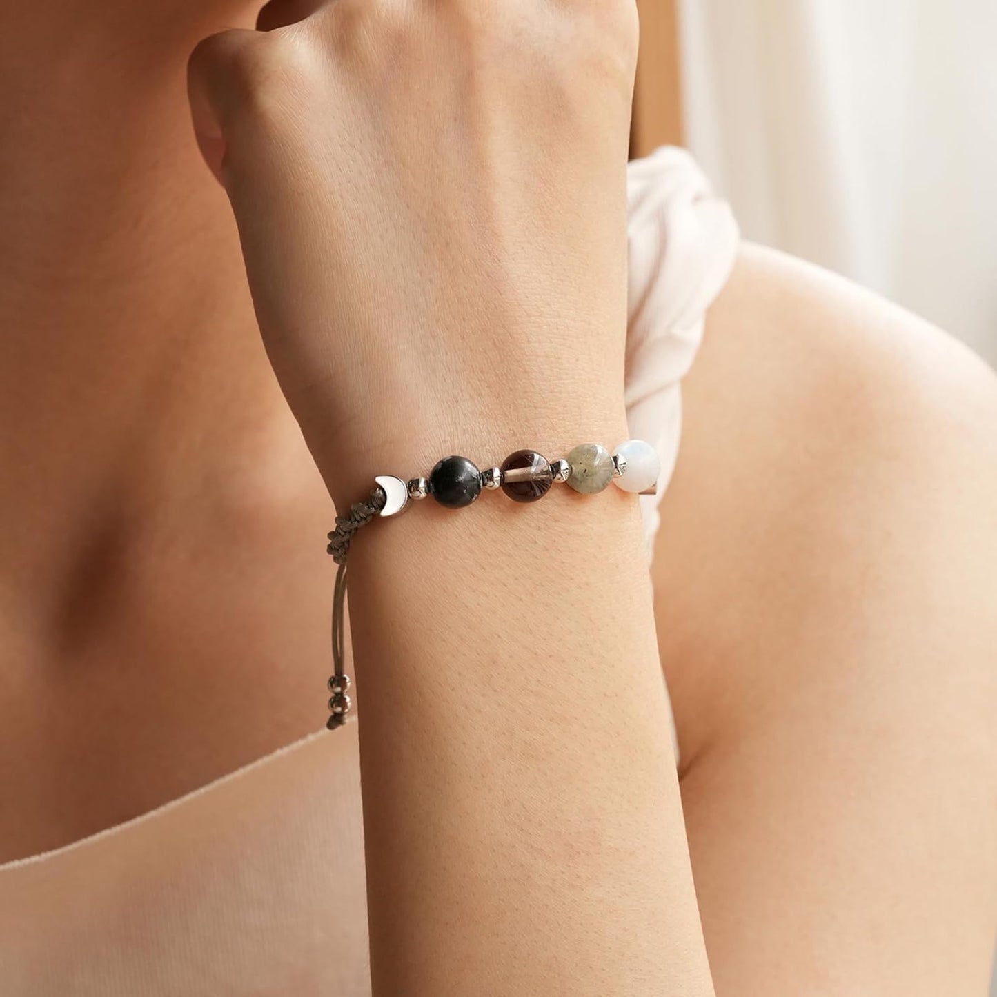 MIFYNN Moon Phase Bracelet for Women Crystal Healing Bracelet Natural Moonstone Beaded Bracelets Meditation Relaxation Crystal Bracelet Friendship Jewelry Gifts (A.)