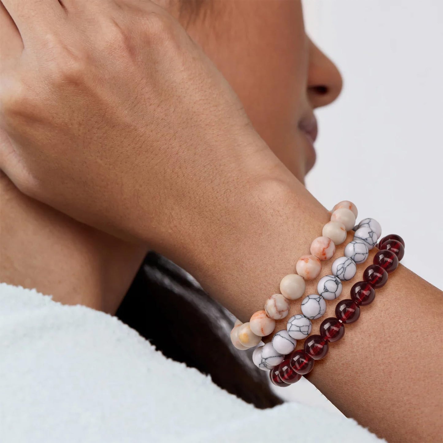 Risyfjew 3 PCS Garnet Healing Crystal Bracelets Women 8mm Natural Stone Beaded Stretch Bracelet Crystal Gifts for Women