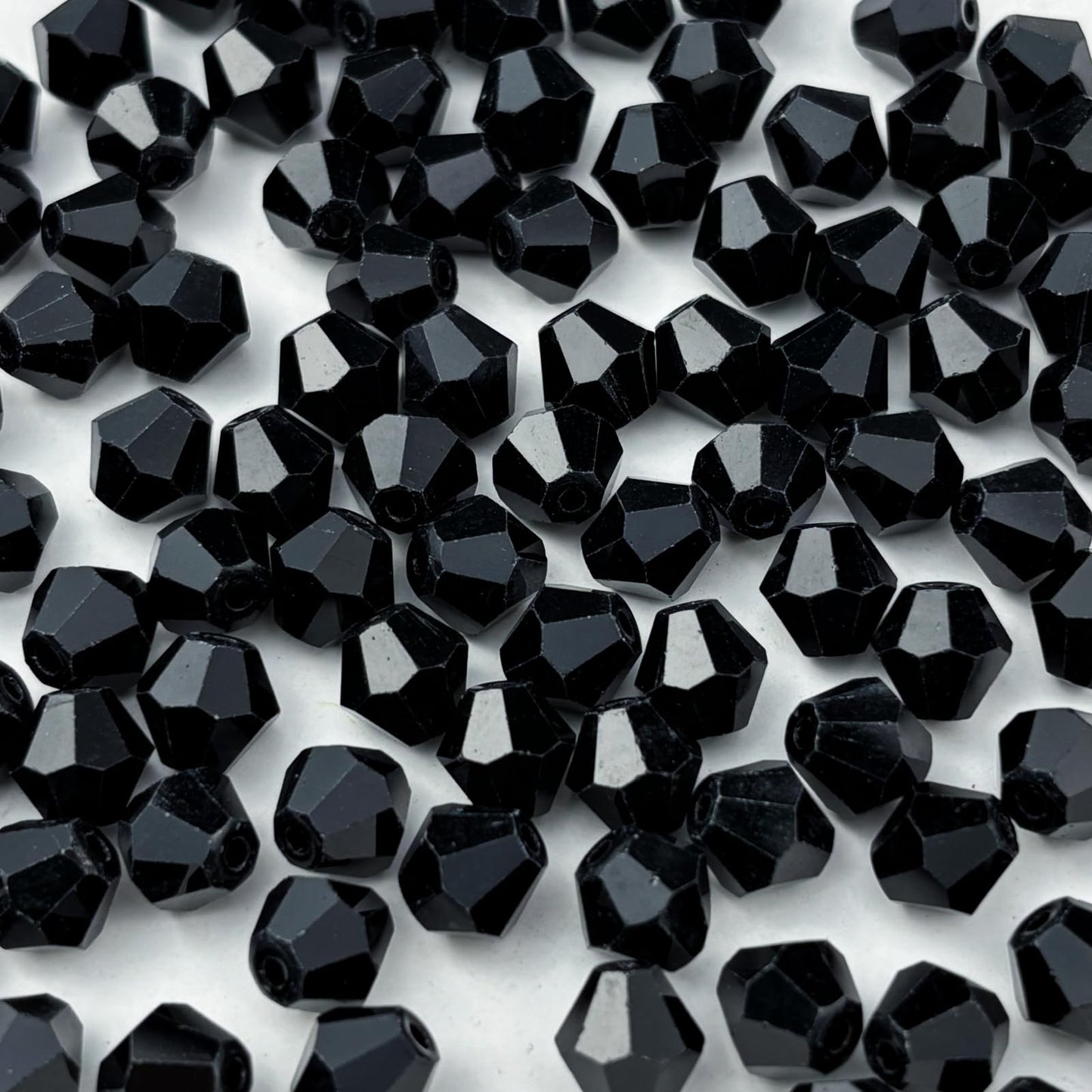 YUEXIGO 200pcs 6mm Bicone Glass Crystal Beads for Jewelry Making, Faceted Bicone Glass Spacer Beads for Bracelet Earring Necklace DIY Craft(Black)