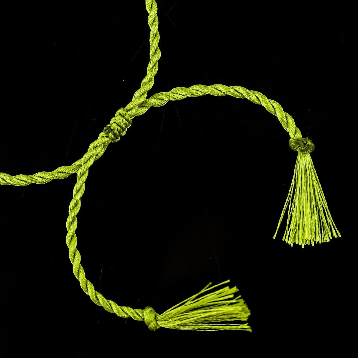 GEMSYMPHONY Peridot Gemstone Chips Rope Bracelet – Adjustable Handmade Crystal Chip Bead Bracelet for Women & Men, Natural Stone Healing Jewelry, Boho Style, Unisex Spiritual Gift (Peridot)