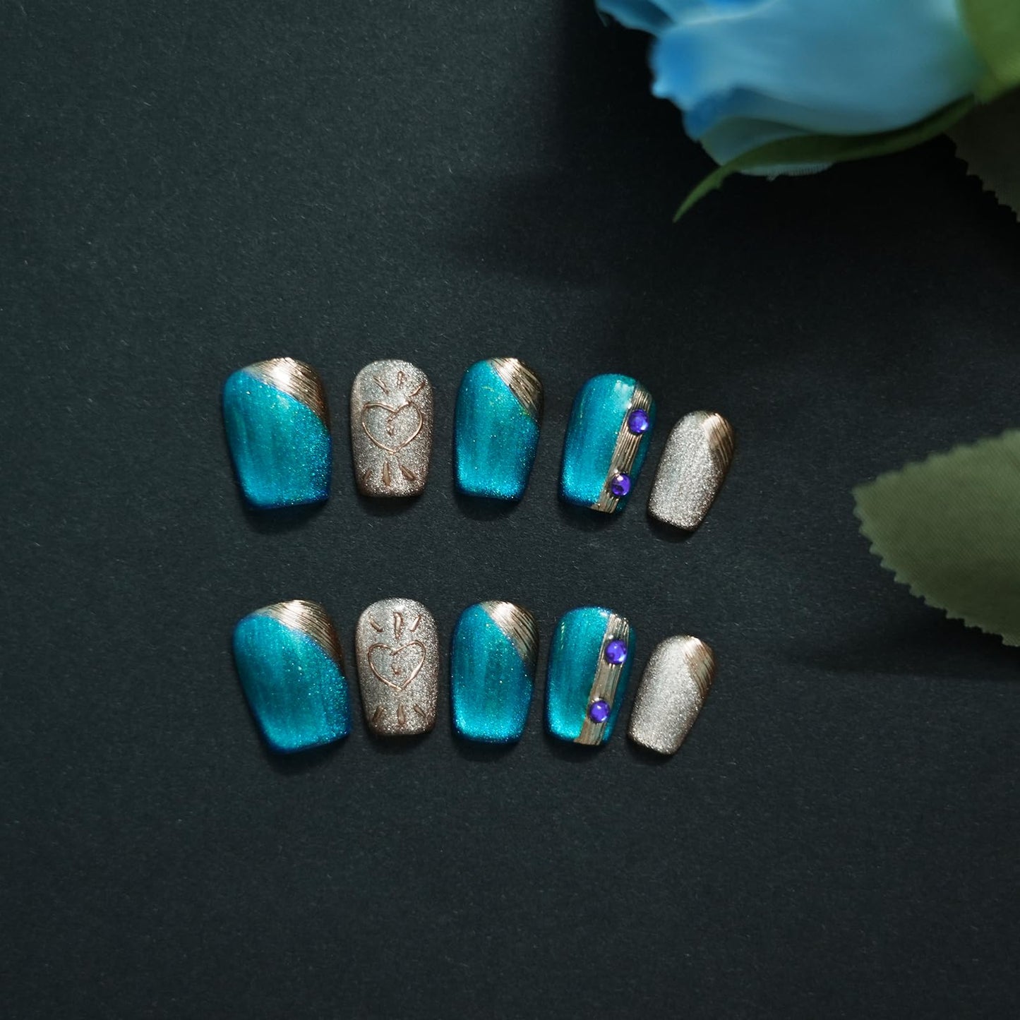 Tesytto Luxury Blue Cat Eye Press on Nails, Handmade 3D Short Square Nails Glitter Blue & Gold Ombre with Heart Line Art and Rhinestone Accents for New Year,Party, Valentine's Day(Neon Cat Eye,M)
