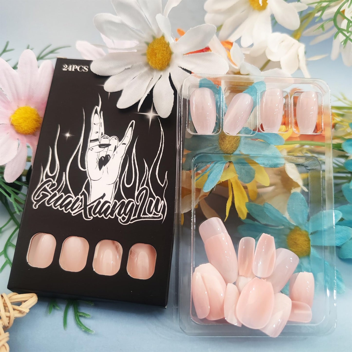 24Pcs Pink Gradient Press on Nails White Ombre Acrylic Full Cover Fake Nails Glossy Elegant Medium Coffin False Nail Lovely Gel Glue on Fingernails Simple Stick on Nail for Holiday Manicure Art