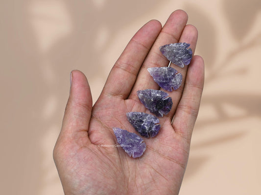 Amazing Gemstone 5 Pieces Amethyst Arrowhead, Crystal and Healing Stone Flint Rock Arrow Head - 1 to 1.5 Arrowheads for DIY Project Craft Point Jewelry Making