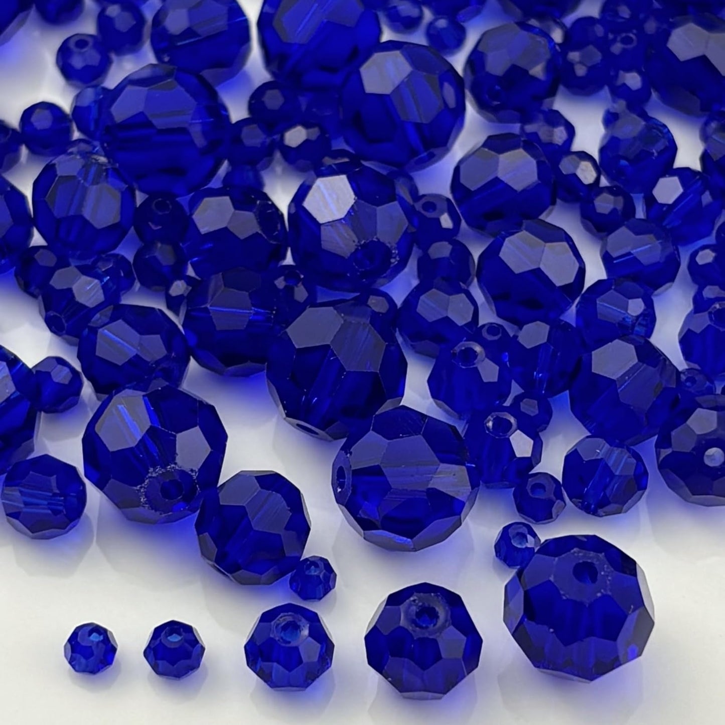 Honkoolly 480pcs Crystal Glass Beads 3mm 4mm 6mm 8mm 10mm Round Faceted Glass Spacer Beads for Bracelets Necklace Earring DIY Jewelry Making Craft(Deep Blue)