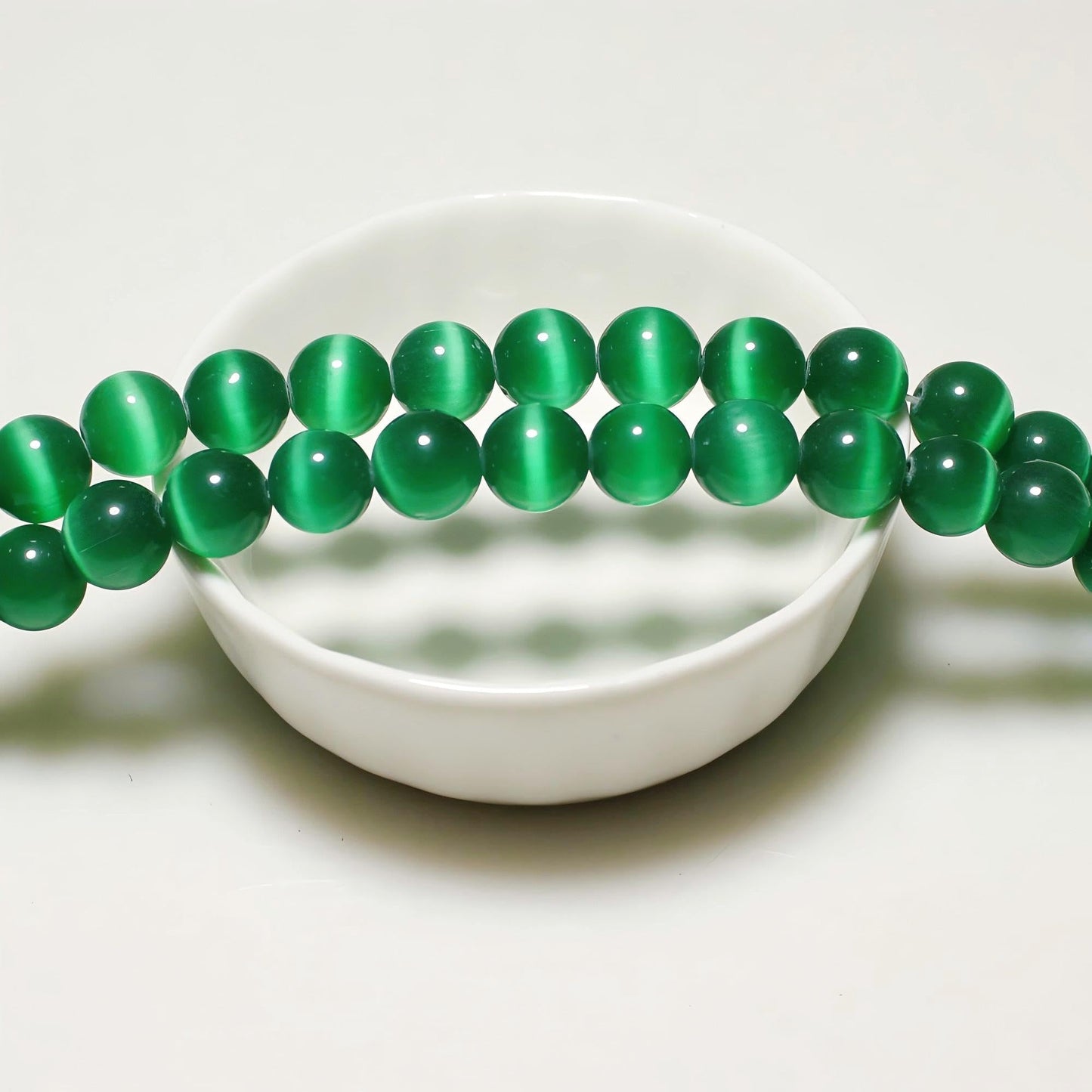 MJDCB 60pcs Peacock Green Cat Eye Stone Beads 6mm Round Crystal Loose Bead for Jewelry Making DIY Bracelets Necklace Accessories