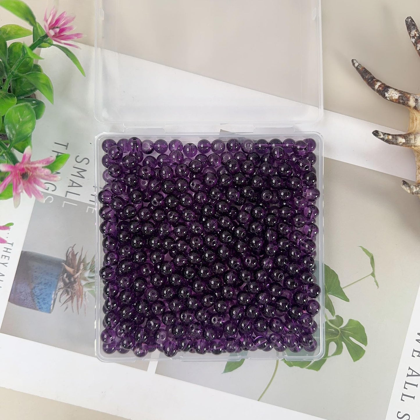 PAMIR TONG 400pcs 8mm Transparent Purple Round Glass Beads for Bracelet Pretty Smooth Loose Beads for Necklace-Earring-Jewelry Making-Home Decor and DIY Crafts & Projects