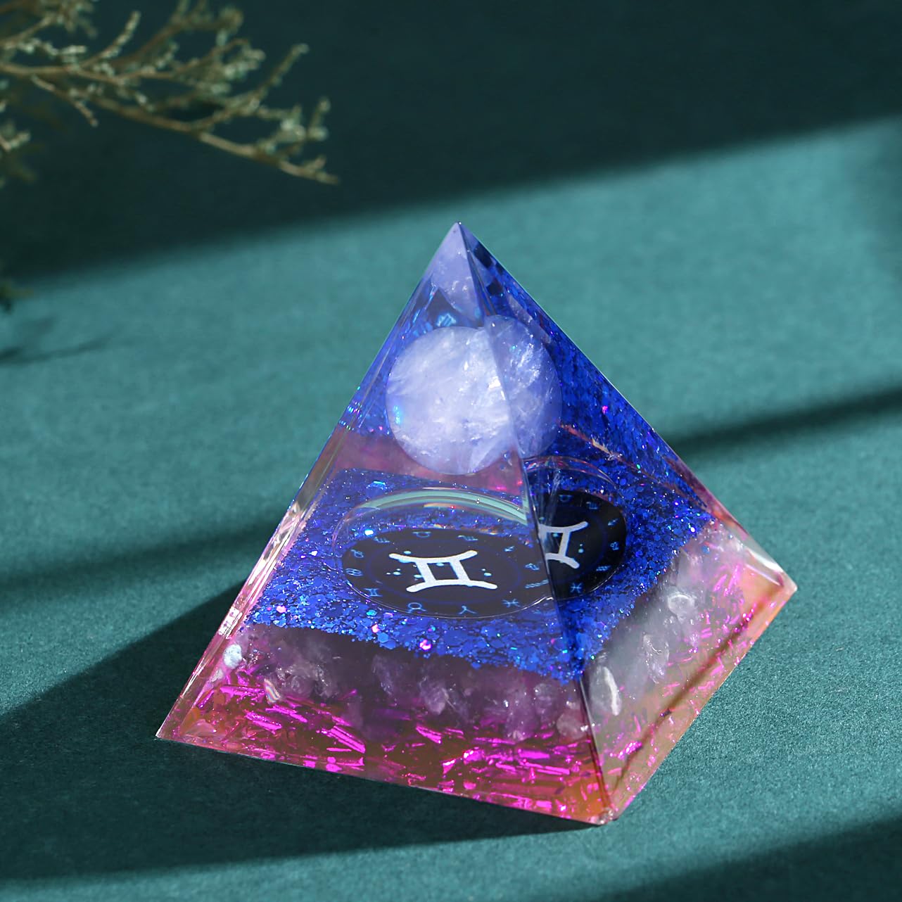 YATOJUZI 12 Zodiac Gemini Birthday Gifts for Women Men Healing Crystals Natural Amethyst Crystal Stones Gemstones Orgonite Chakra Reiki Lucky Energy Decor for Office Desk Decorations