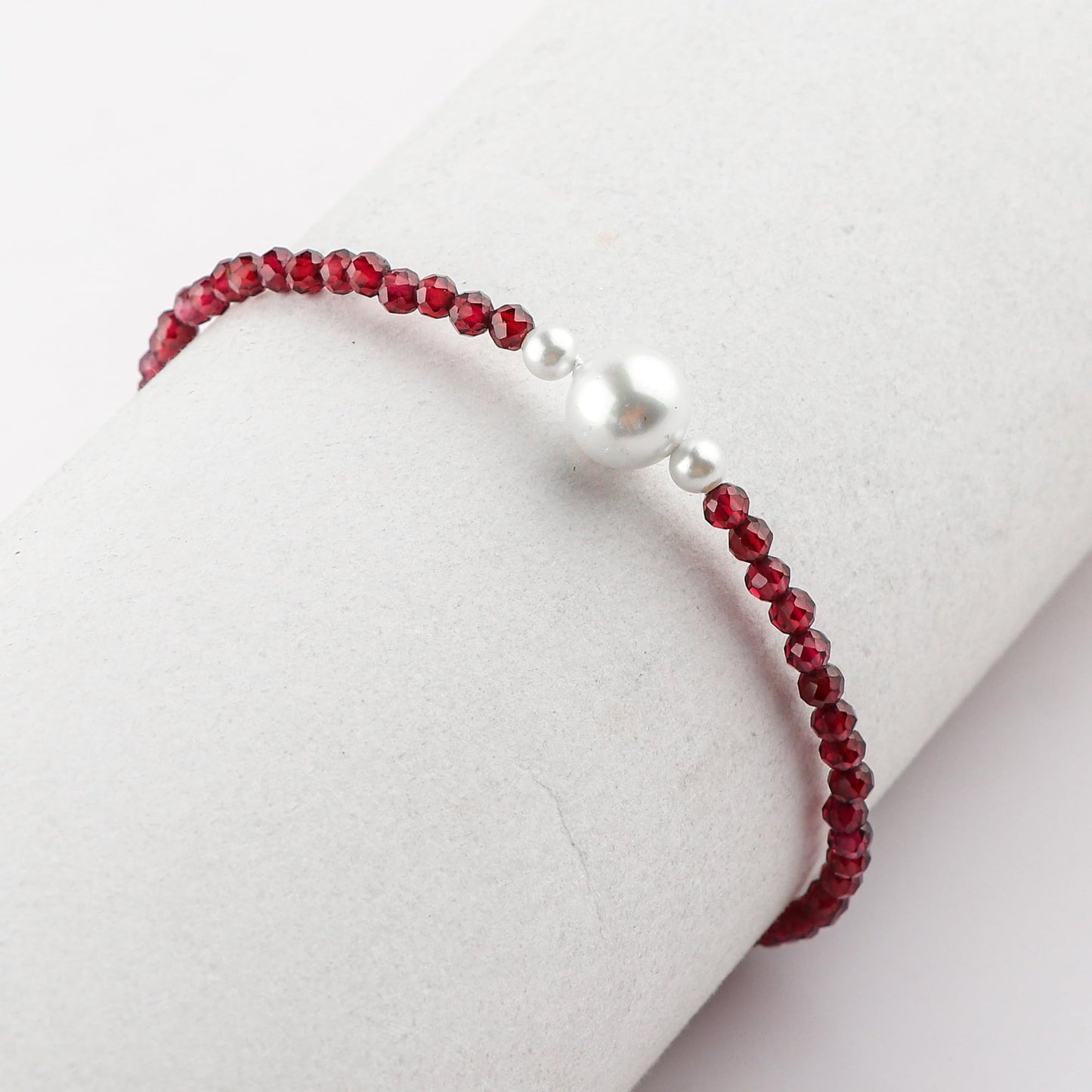 CRYSTALINES Natural Garnet Gemstone Bolo Bracelet, Cultured Pearl Beads Stones, Handmade Hypoallergenic Boho Jewelry for Women, Healing Crystals, Silver Chain 6+4inch, January Birthday Gift