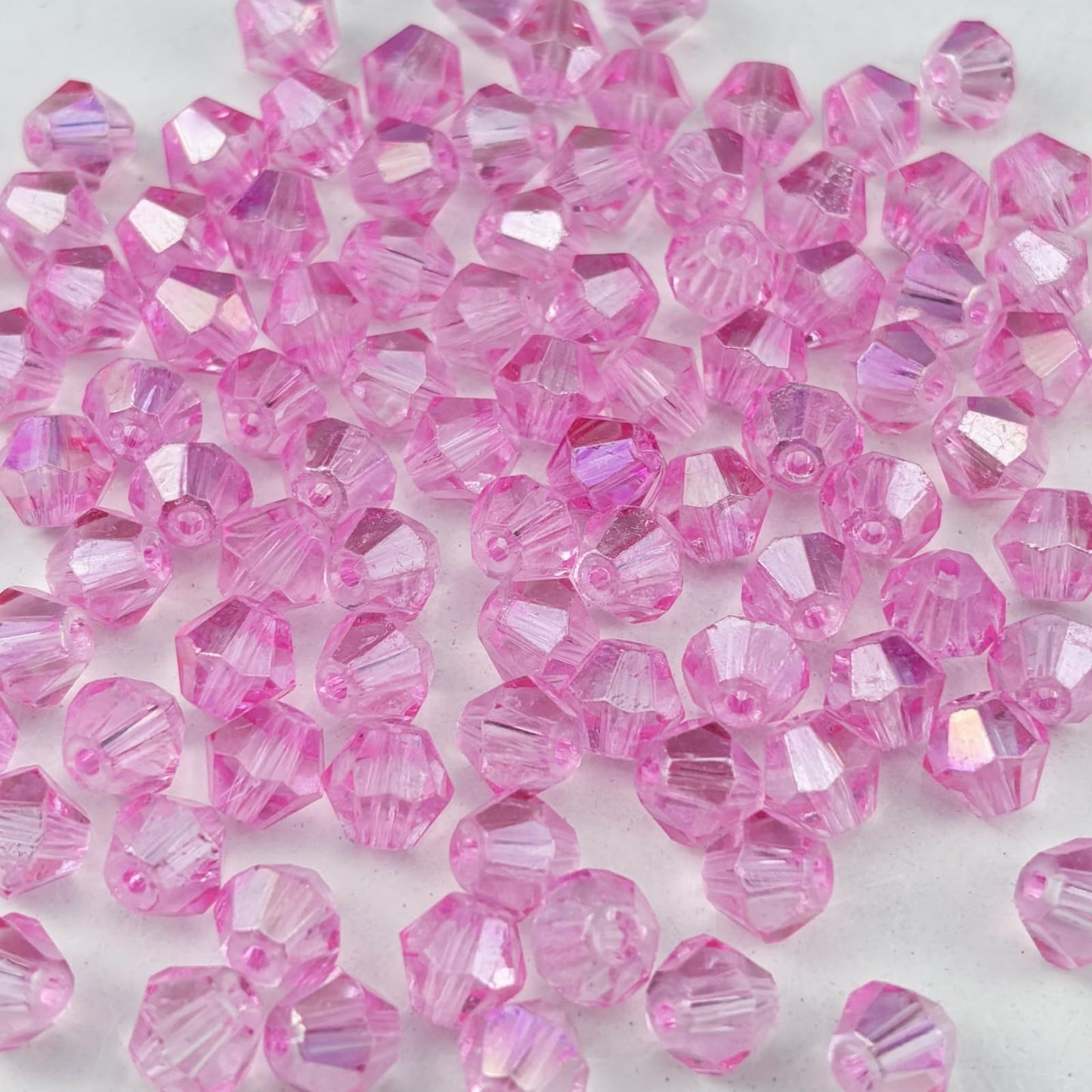 Pinhoollgo 600pcs 3mm Bicone Crystal Glass Beads Faceted Bicone Crystal Beads Bulk Glass Spacer Beads for Bracelets Necklace Pendants Earrings DIY Jewelry Craft Making(Crystal Pink AB)