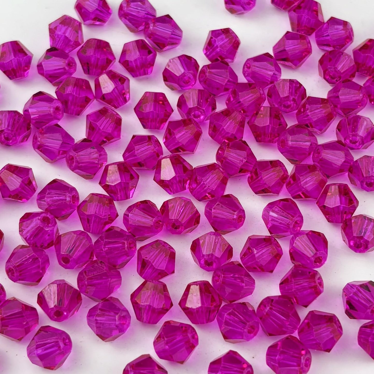 YUEXIGO 200pcs 6mm Bicone Glass Crystal Beads for Jewelry Making, Faceted Bicone Glass Spacer Beads for Bracelet Earring Necklace DIY Craft(Rose Red)