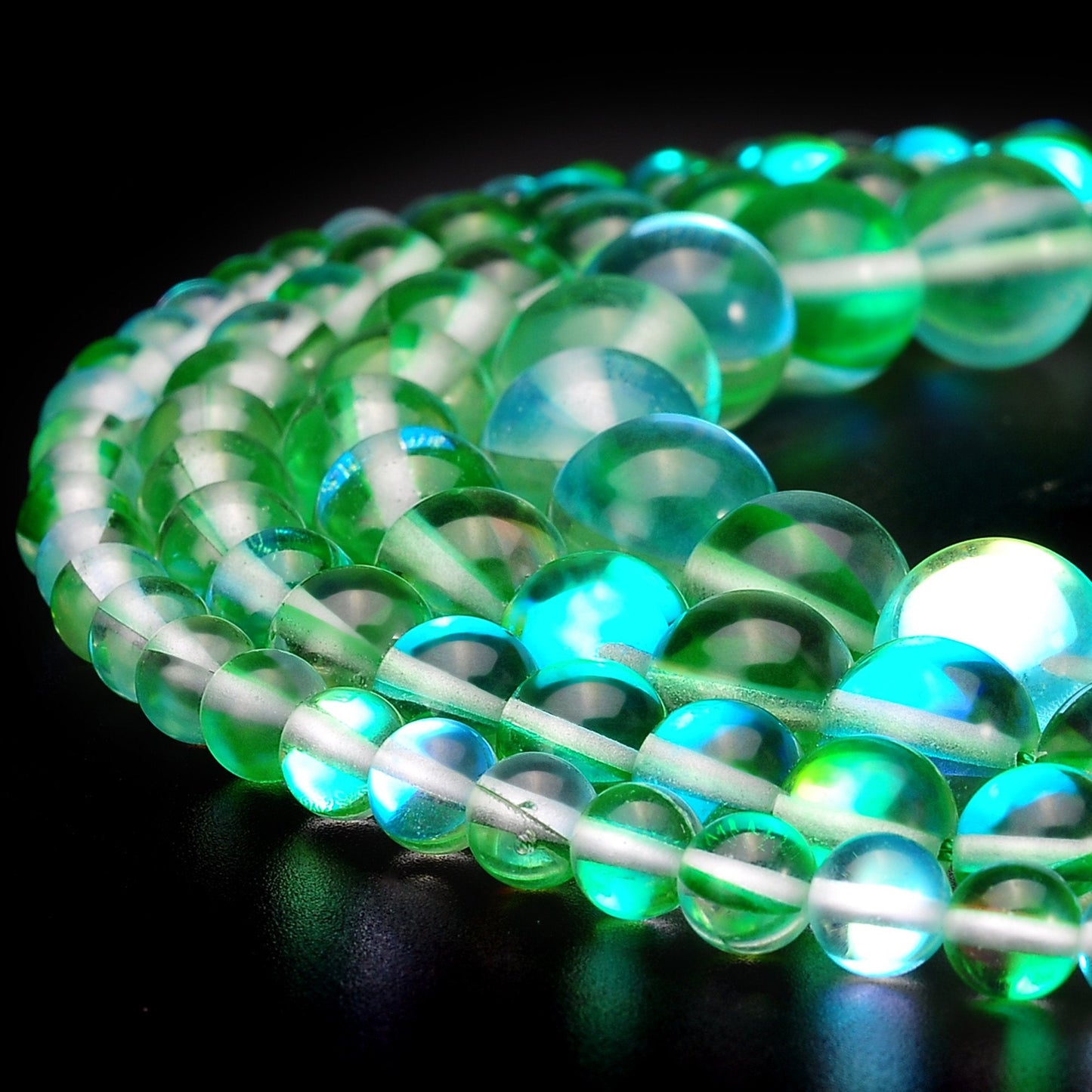 RUBYCA Round Moonstone Crystal Glass Beads Aura Iridescent for Jewelry Making (1 Strand, 8mm, Green)