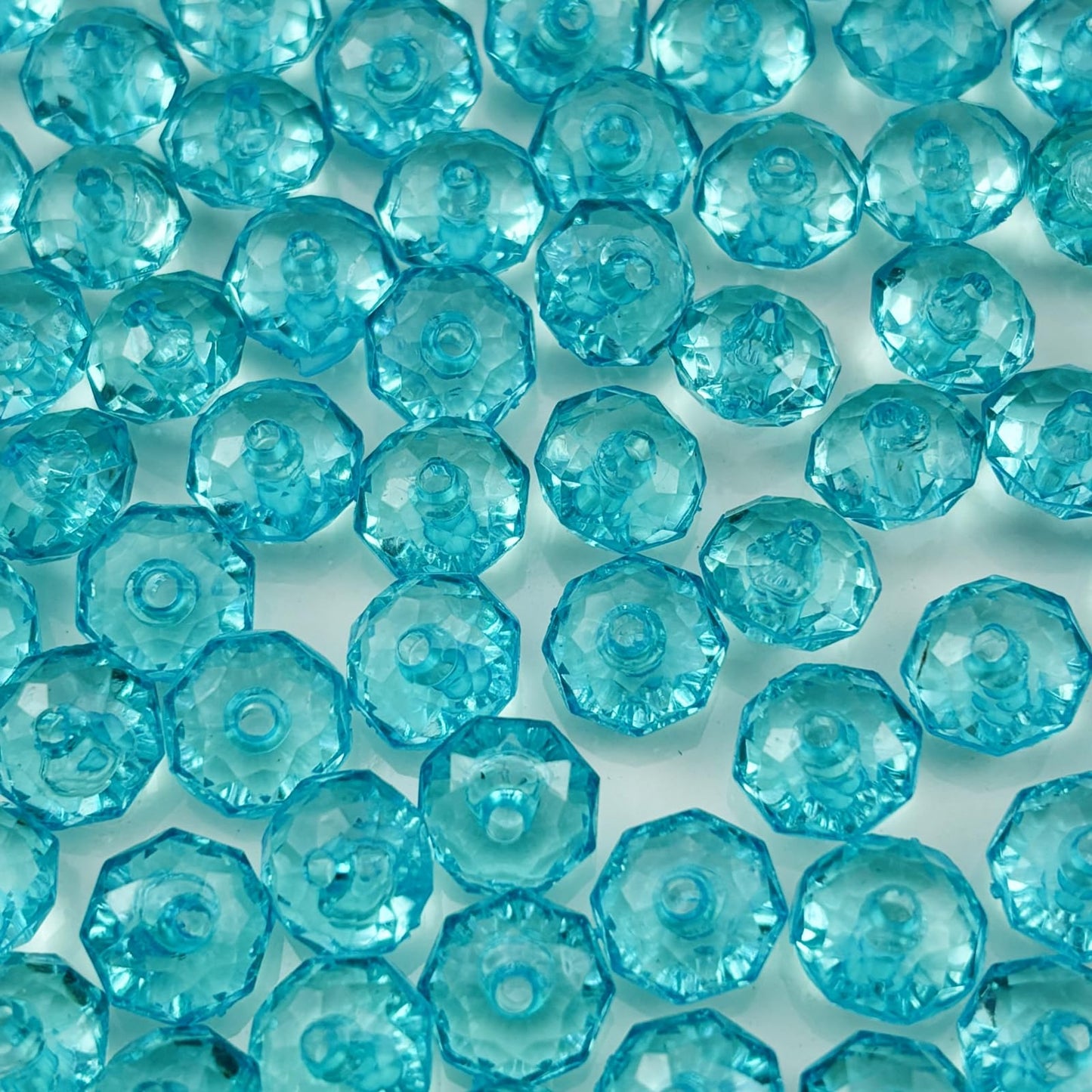 YHYPOCI 400pcs 8mm Acrylic Crystal Beads, Faceted Rondelle Acrylic Spacer Beads for Wind Chimes Bracelet Necklace Earring Keychain Jewelry Making DIY Crafts(Lake Blue)