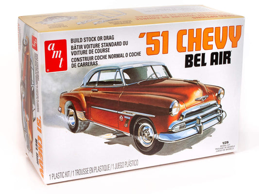 AMT Skill 2 Model Kit 1951 Chevrolet Bel Air 2-in-1 Kit Retro Deluxe Edition 1/25 Scale Model