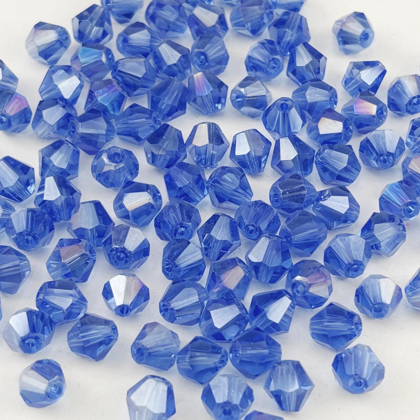 Pinhoollgo 100pcs 8mm Bicone Crystal Glass Beads Faceted Bicone Crystal Beads Bulk Glass Spacer Beads for Bracelets Necklace Pendants Earrings DIY Jewelry Craft Making(Light Blue AB)