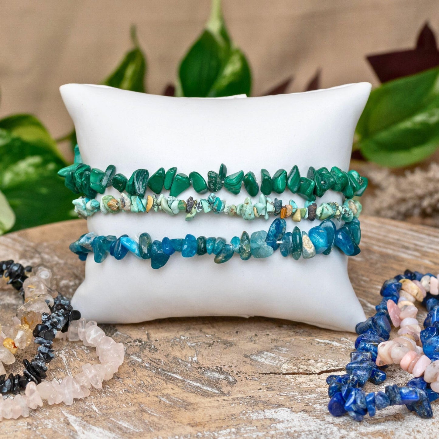 Carnelian Natural Gemstone Bracelets, Chakra Crystal Healing Chip Stretch Bracelets, Gemstone Polished Irregular Crystals, Crystal Irregular Chips Beads Stretch Bracelets (Carnelian)