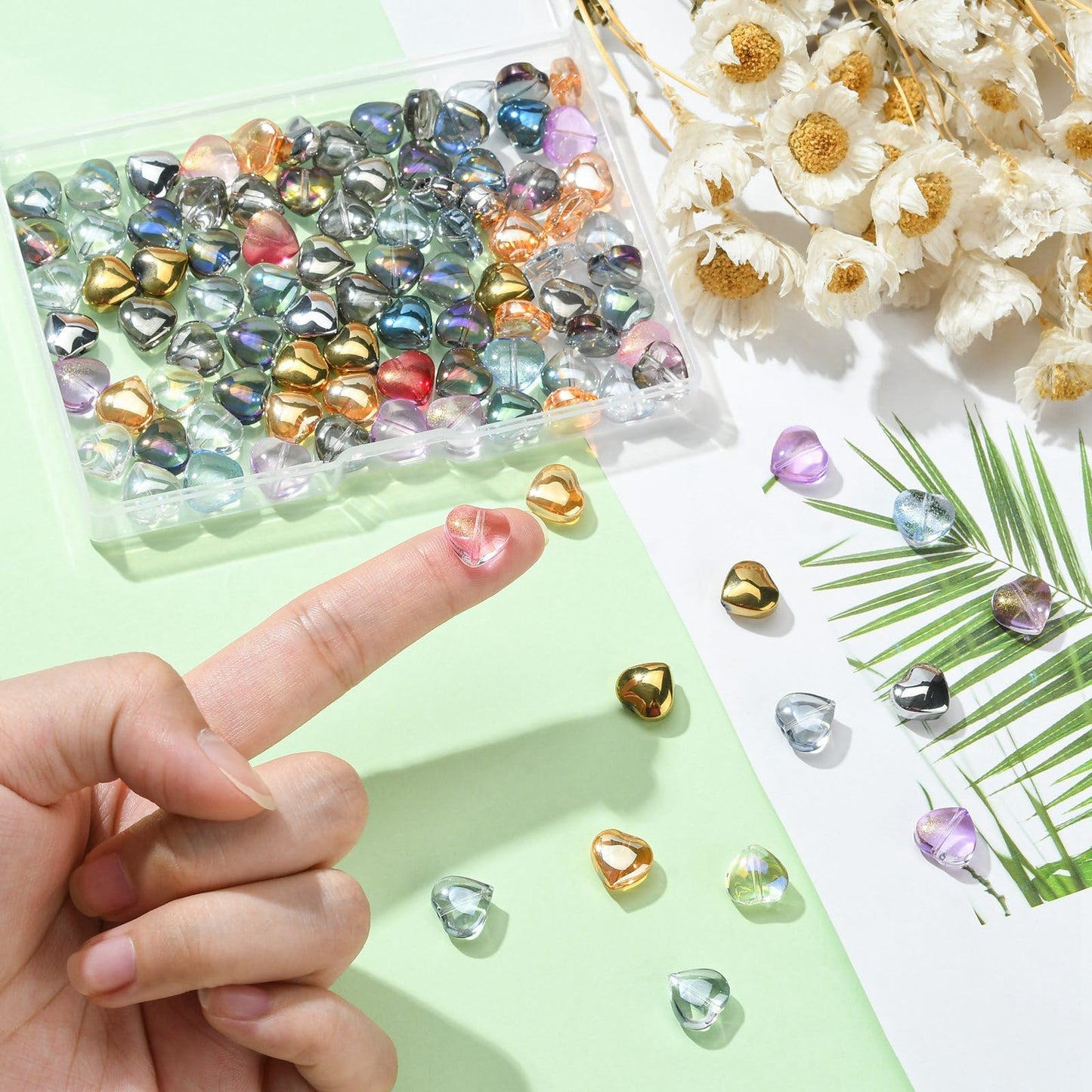 LiQunSweet 100 Pcs Electroplate Clear Crystal Glass Heart Bead with Glitter Gold Powder for Jewelry Making DIY Findings