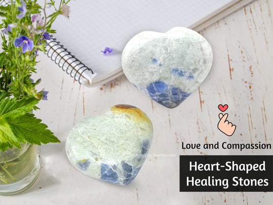Amazing Gemstone Hackmanite Fluorescent Sodalite Crystal Heart Palm Stone - Pocket Massage Worry Stone for Natural Body Chakra Balancing, Reiki Healing and Crystal Grid