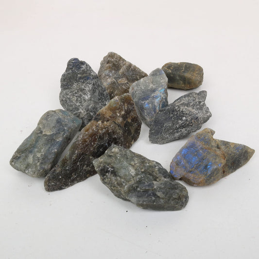 REAL-GEMS Natural Labradorite 1lb lot Raw Healing Crystals Rough Stones for Tumbling, Cabbing, Polishing, Wire Wrapping, Wicca & Reiki Crystal Healing, Mix Gemstones,7 Chakra (Labradorite)
