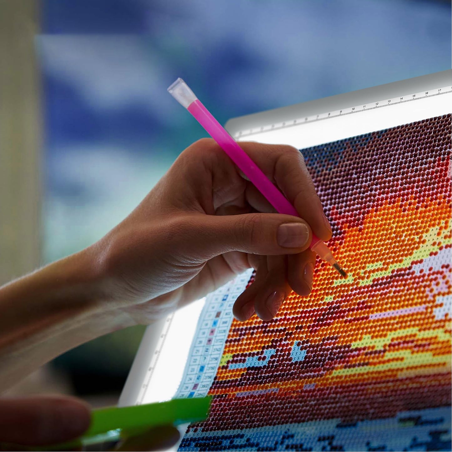 iVyne Corded A4 Light Pad for Diamond Painting & Art Projects – LED Light Board with Diamond Art Accessories – Ultra-Thin & Portable Diamond Dot Light Board, Perfect for Artists - White
