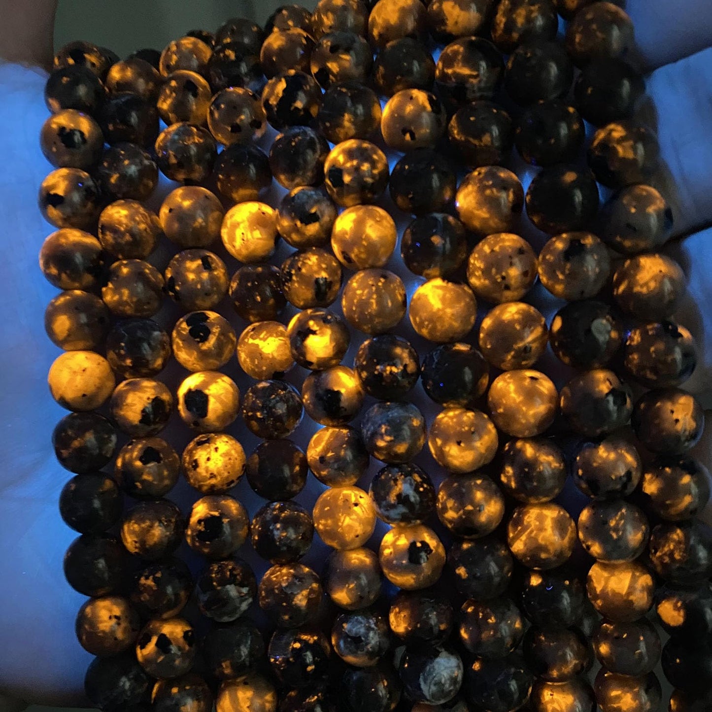 110PCS 6MM Flame Yooperlite Stone Beads Loose Beads for Jewelry Making DIY Bracelets Show Flame Color Under The Irradiation of UV Lamps 2 Strands