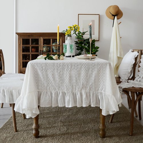 ARTMAGIC French White Cotton Tablecloth Ruffled Lace Fabric Tablecloths Rustic Rectangular Washable Table Cover for Indoor Outdoor Home Holiday Banquet Christmas New Years(60"x84", White Circle)