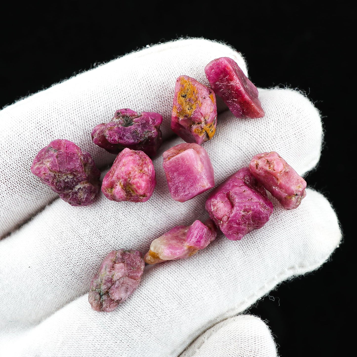 CRYSTALIS 10pcs Natural Ruby Raw Crystals, Loose Gemstone Wholesale Bulk Rough Jewelry Making Supply, Chakra And Healing Raw Stones, Wire Wrapping, DIY, Tumbling, Gem Collection