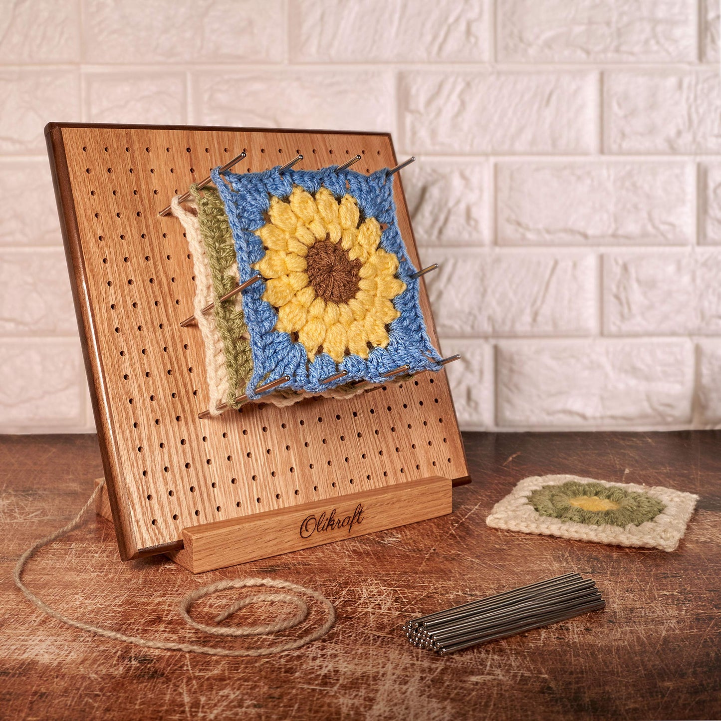 Olikraft 8-Inch Crochet Blocking Board with 50 Pins and 7-Pack Digital Row Counters - Red Oak Wood Blocking Tool and Compact Stitch Tracking Accessories