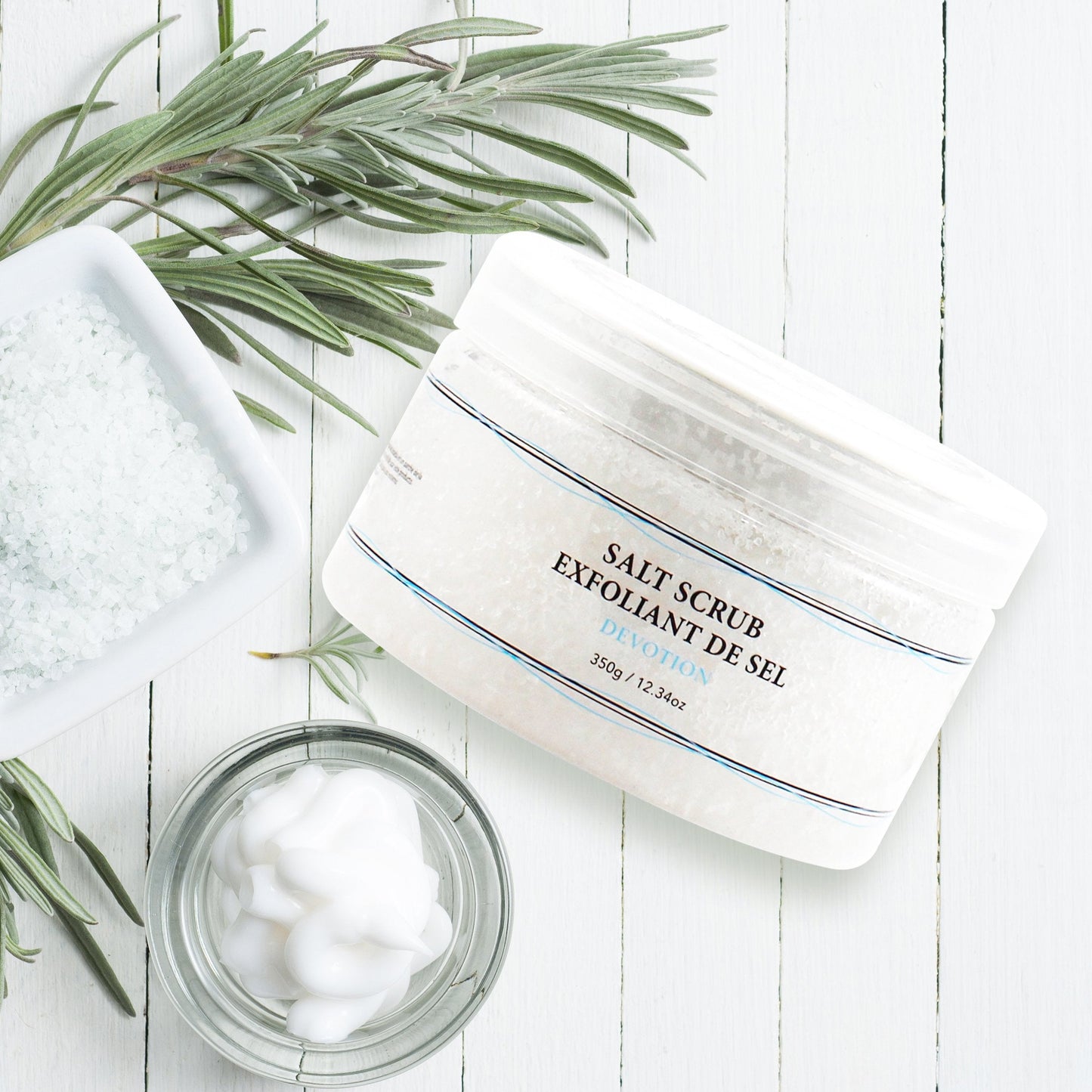 Vivo Per Lei Body Scrub - Exfoliating Body Scrub with Dead Sea Minerals - Dead Sea Salt Scrub for Hands & Legs - Body Exfoliant for a Supple Beach Body - 350 g/ 12.34 oz
