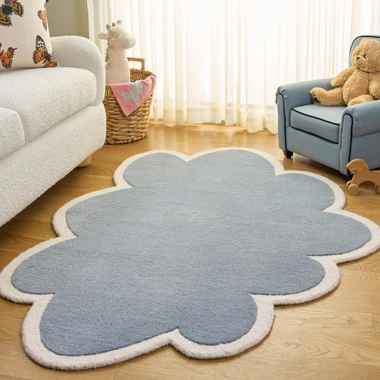 SAFAVIEH Area Rug 4x6 Scallop - Kids Collection - Blue & Ivory, Handmade Wool, Ideal for Living Room, Kids Room, Nursery, Playroom, Boys & Girls Room (SFK913M)